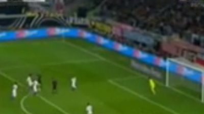 بالفيديو.. جوتزا يتقدم بالهدف الأول لألمانيا في تشيلي