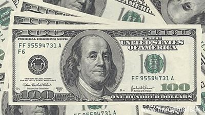 الدولار يسجل أعلى مستوى له في أسبوعين بعد رفع الفائدة الأمريكية