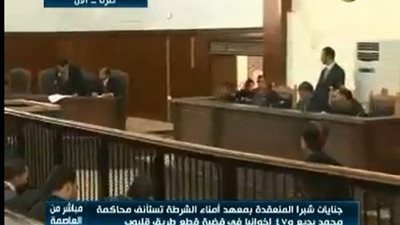 بالفيديو.. النيابة تواجه قيادات «الإخوان» بالتهم في «قطع الطريق»