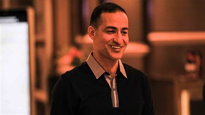 السفير المصري في الكونغو يحضر مران الأهلي