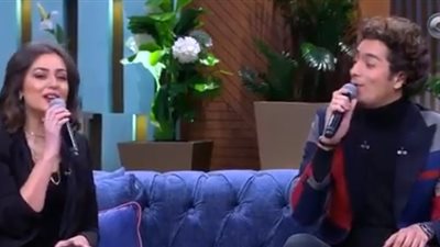 دويتو محمد محسن وهبة مجدي مع منى الشاذلي في «معكم» (فيديو)