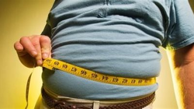 الإصابة بالبدانة لوقت طويل تهدد المسنين بالخرف