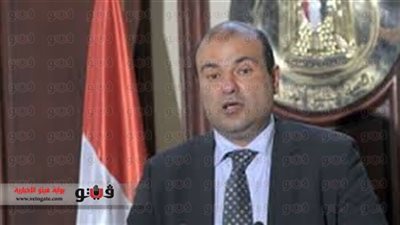 وزير التموين يجامل التجار على حساب الشعب.. حنفي يلغي التسعيرة الاسترشادية للخضر والفاكهة.. يرفع الحظر عن تصدير الأرز لصالح رجال الأعمال.. ويسمح لأعضاء الغرف التجارية بإنشاء مطاحن ومخابز مليونية