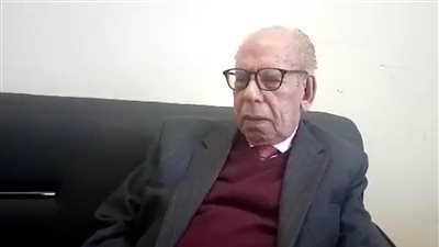 صلاح فضل: إصرار الشرفاء وراء استمرار مسيرة «المصريين الأحرار» (فيديو)