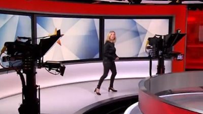 الكاميرا تضع مذيعة بي بي سي في موقف محرج (فيديو وصور)