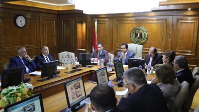 عبد الغفار يكلف بوضع خطة للتنمية البشرية بالجامعات الخاصة
