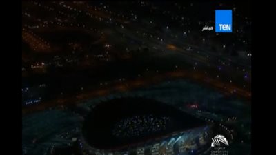 بالفيديو.. الألعاب النارية ترسم كرنفالا احتفاليا بسماء ستاد جابر الدولى