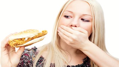 احذريها.. أطعمة تضر بصحتك