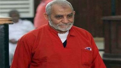 سماع المرافعة في محاكمة بديع و46 آخرين بـ«أحداث قسم العرب»