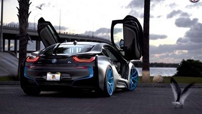 ننشر الصور التشويقية للسيارة «BMW i8»