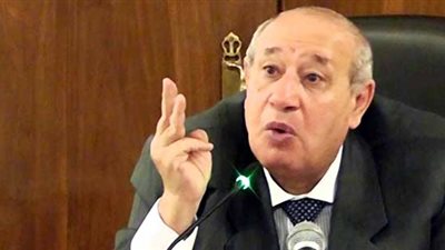 أبو شادي: لست مسئولا عن تصرفات مدير مكتبي خارج الوزارة