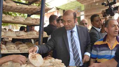 وزير التموين يتفقد أسواق ومخابز الإسكندرية