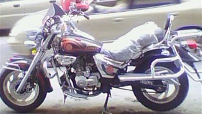 ضبط عاطل سرق دراجة بخارية بالغردقة