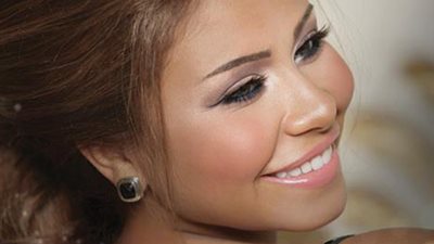 شيرين تطالب 