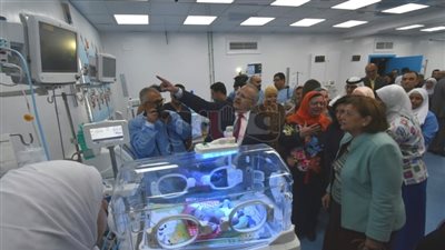 الخشت يفتتح وحدة حديثي الولادة بمستشفي أبو الريش للأطفال