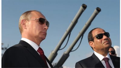 «واشنطن بوست» ترصد 14 صورة هامة لقادة العالم في 2014.. «السيسي» و«بوتين» في الزيارة التاريخية.. اتصال «كاميرون» و«أوباما».. علاقة متوترة بين «كير