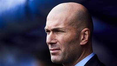عاد إليكم من جديد.. ريـال مدريد يعلن تعيين زيدان مديرا فنيا للفريق