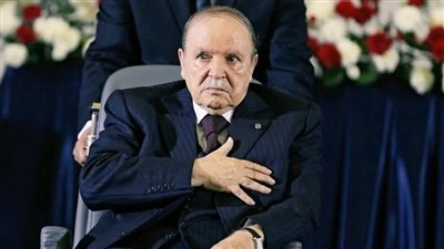 «بوتفليقة» يخمد النار المشتعلة في الجزائر: صحتي وعمري لا يسمحان بالترشح.. تأجيل الانتخابات وتشكيل لجنة لإعداد مشروع الدستور.. تكليف حكومة جديدة.. وتسليم الجمهورية للرئيس المنتخب غايتي