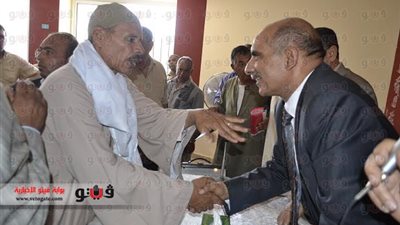 محافظ الفيوم يطالب المواطنين بترشيد استهلاك السلع الاستهلاكية