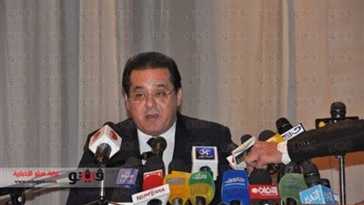 النائب العام يخاطب لجنة الأحزاب لتحديد الموقف السياسي لأيمن نور