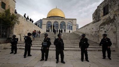 قوات الاحتلال تمنع رفع أذان المغرب من المسجد الأقصى
