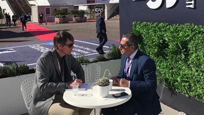 نائب وزير الإسكان يجرى حوارات مع صحف أجنبية عن فرص الاستثمار العقاري في مصر