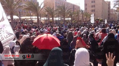 .. طلاب الإرهابية يشعلون جامعة الإسكندرية بالمظاهرات