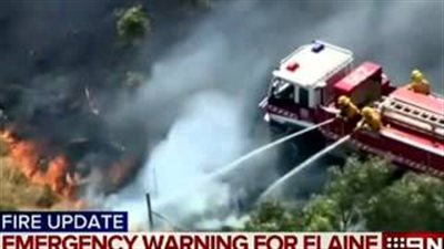 بالفيديو.. الحرائق تهدد مئات المنازل في فيكتوريا الأسترالية