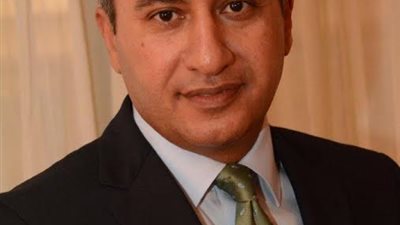 «مصر للطيران» تمنح العاملين بها الأربعاء إجازة بمناسبة مولد النبي