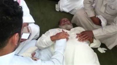 بالفيديو.. لحظة وفاة مُصلٍ بعد ترديده الأذان في أحد المساجد بالسعودية