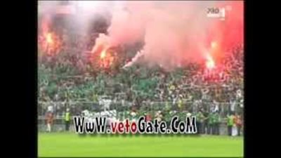 بالفيديو.. جماهير الأهلي والاتحاد يشعلون 