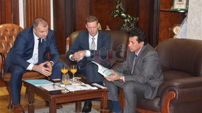 صبحي يبحث الاستثمار الرياضي مع نائب وزير التنمية الاقتصادية بسلوفينيا