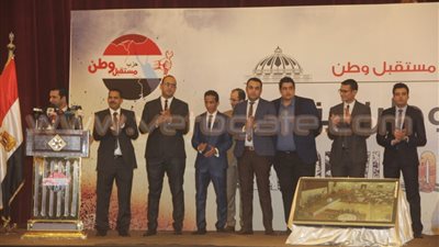 بالصور .. بدء احتفالية «مستقبل وطن» بنوابه في البرلمان