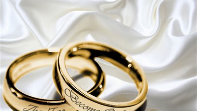 «القايمة شبح الزواج».. الأزمة الاقتصادية سبب ظهورها.. تشمل كل ما يأتي به الزوجان.. تختلف قيمتها من عائلة لأخرى.. من حق الزوجة في حالة الطلاق.. وسالم عبد الجليل: القائمة شرعية والمغالاة بها ظ