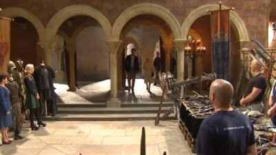 تفاصيل رحلة انتحارية في أفريقيا كادت أن تنهي حياة ملكة بريطانيا