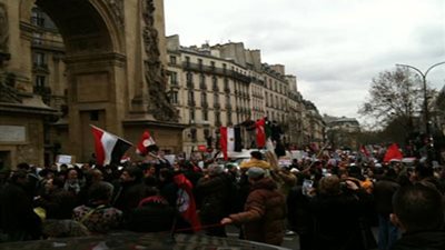 وقفة للمصريين في باريس لإدراج بني غازي على قوائم الإرهاب