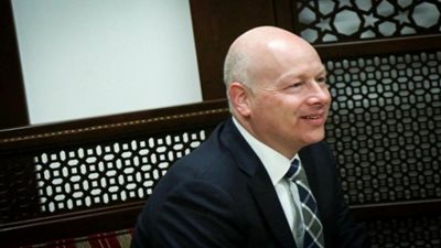 جرينبلات يثني على مقال لكاتب إسرائيلي يشيد بجهود فريق صفقة القرن