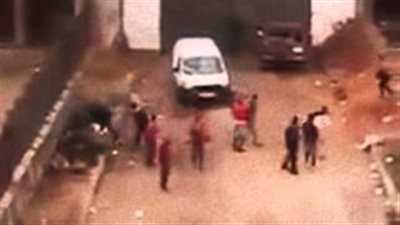 بالفيديو.. حرب شوارع في «الدار البيضاء» بين جماهير «الوداد والرجاء»