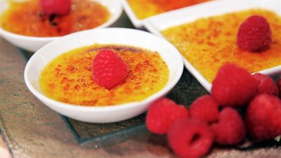 طريقة عمل «كريم برولية الفراولة» من مطبخ الشيف سلمى