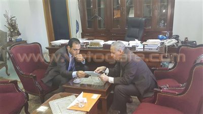 رئيس مصلحة الجمارك يبحث إعادة تنشيط حركة التجارة ببورسعيد