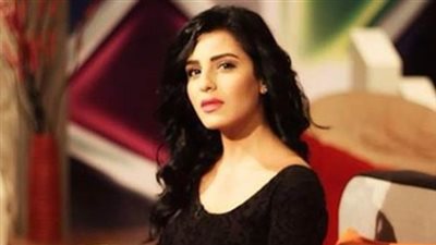 ياسمين كساب تتعاقد على «دقة نقص» أمام محمود عبد العزيز