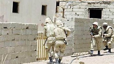 مقتل مسلحين وتدمير 8 سيارات ودراجات نارية بشمال سيناء