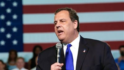 تقارير صحف أجنبية: المرشح الجمهوري كريس كريستي: أوباما «طرطور».. جيب بوش عن الرئيس الروسي: «بوتين دكتاتور وفتوة وليس حليفا لأمريكا».. بريطاني مثلي الجنس يقاوم تسليمه لـ«دبي