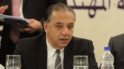 اتحاد الصناعات يدرس توقيع مذكرة تفاهم في إنتاج السيارات مع جنوب أفريقيا