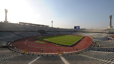 صحيفة إنجليزية: إستاد القاهرة مرشح لاستضافة نهائي دوري أبطال أوروبا