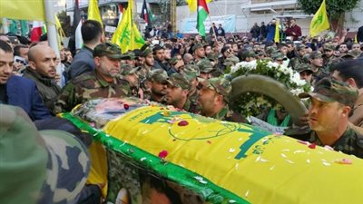 بالفيديو والصور.. تشييع جثمان الشهيد سمير القنطار في بيروت