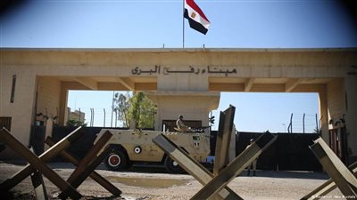 مصر تفتح معبر رفح مع غزة لأول مرة منذ شهرين