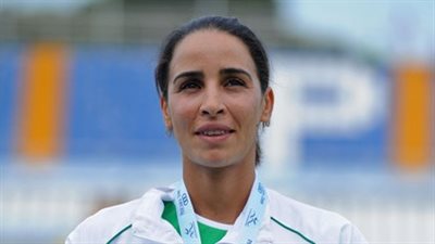 كنزة دحمادني: الذهبية رفعت معنوياتي لسباق نصف الماراثون