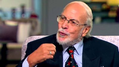 وفاة الفنان جلال عيسى عن عمر يناهز 82 عامًا