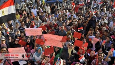 بالفيديو والصور.. متظاهرو 